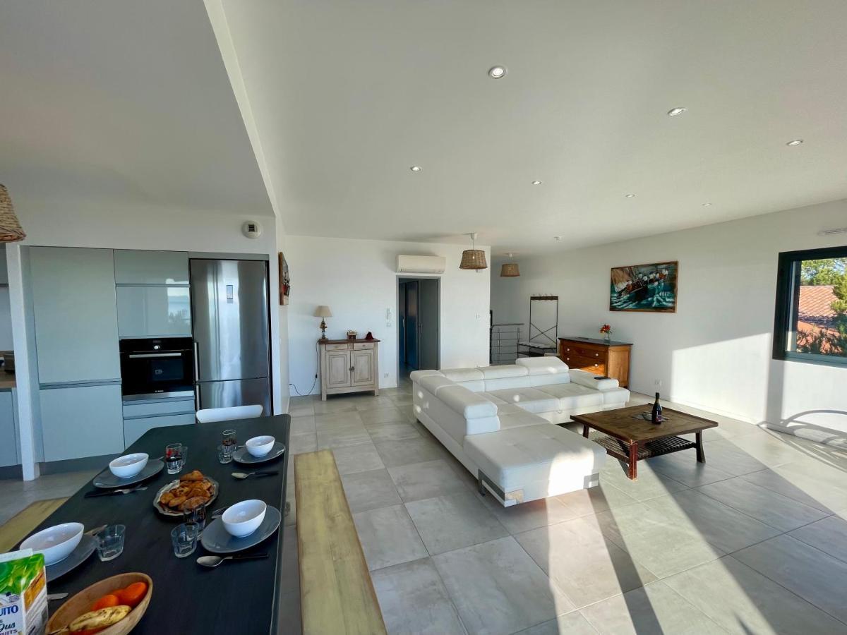 Appartement Luxe Le Levant อิแยร์ ภายนอก รูปภาพ