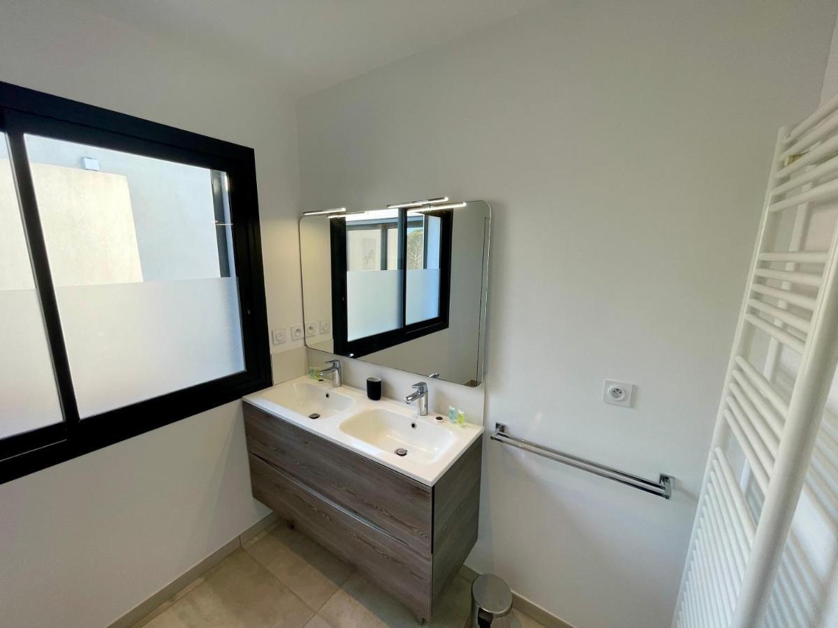 Appartement Luxe Le Levant อิแยร์ ภายนอก รูปภาพ