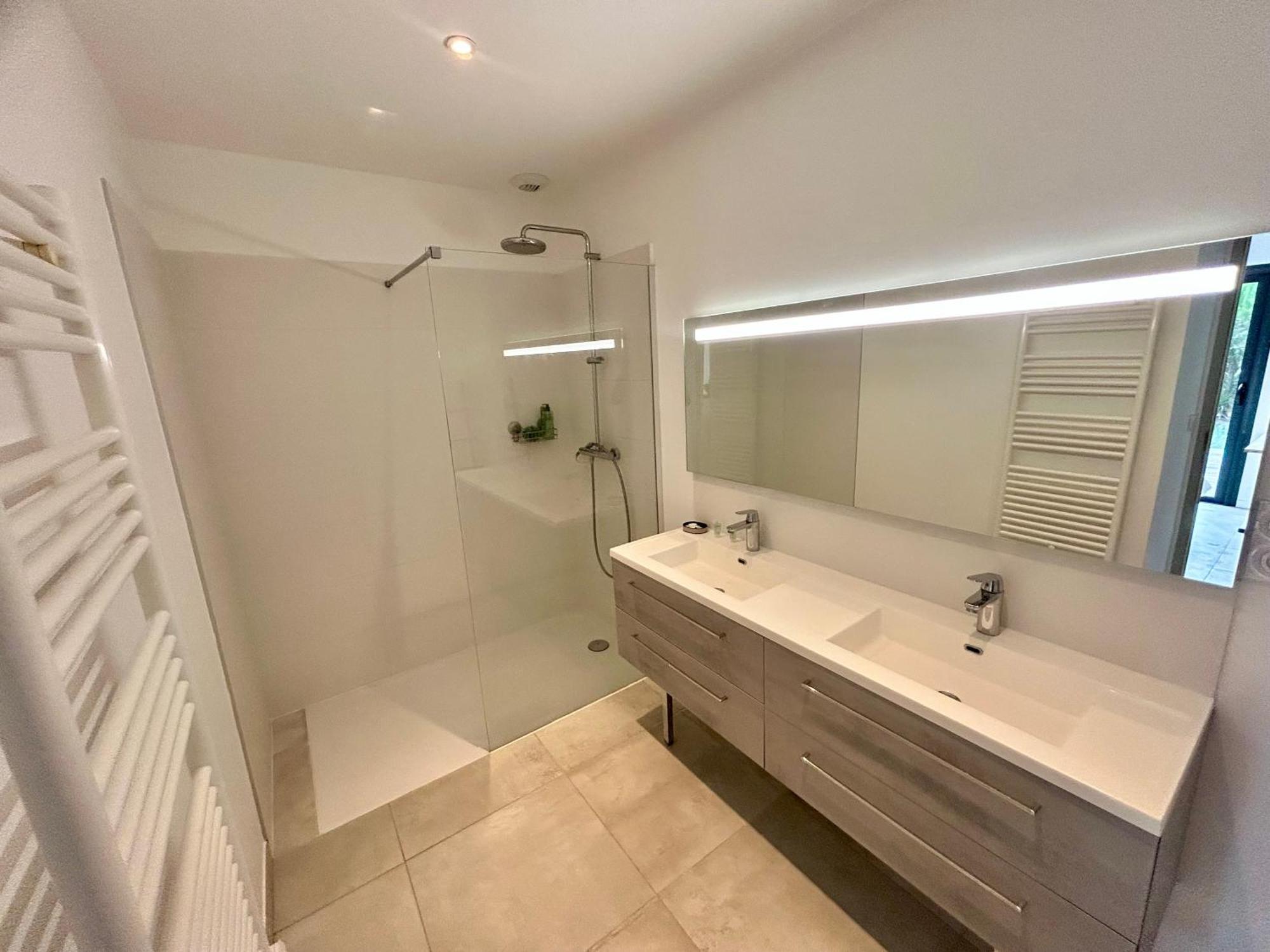 Appartement Luxe Le Levant อิแยร์ ภายนอก รูปภาพ