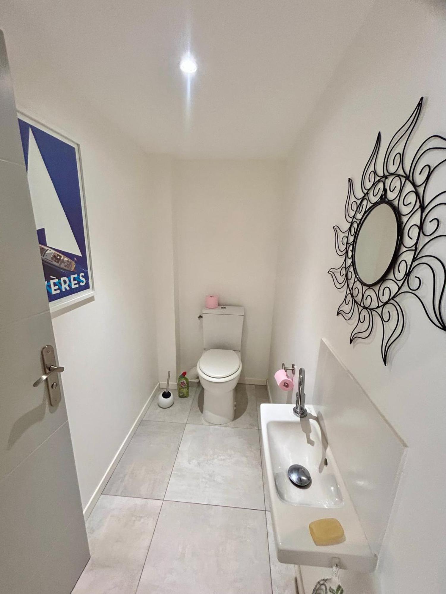 Appartement Luxe Le Levant อิแยร์ ภายนอก รูปภาพ